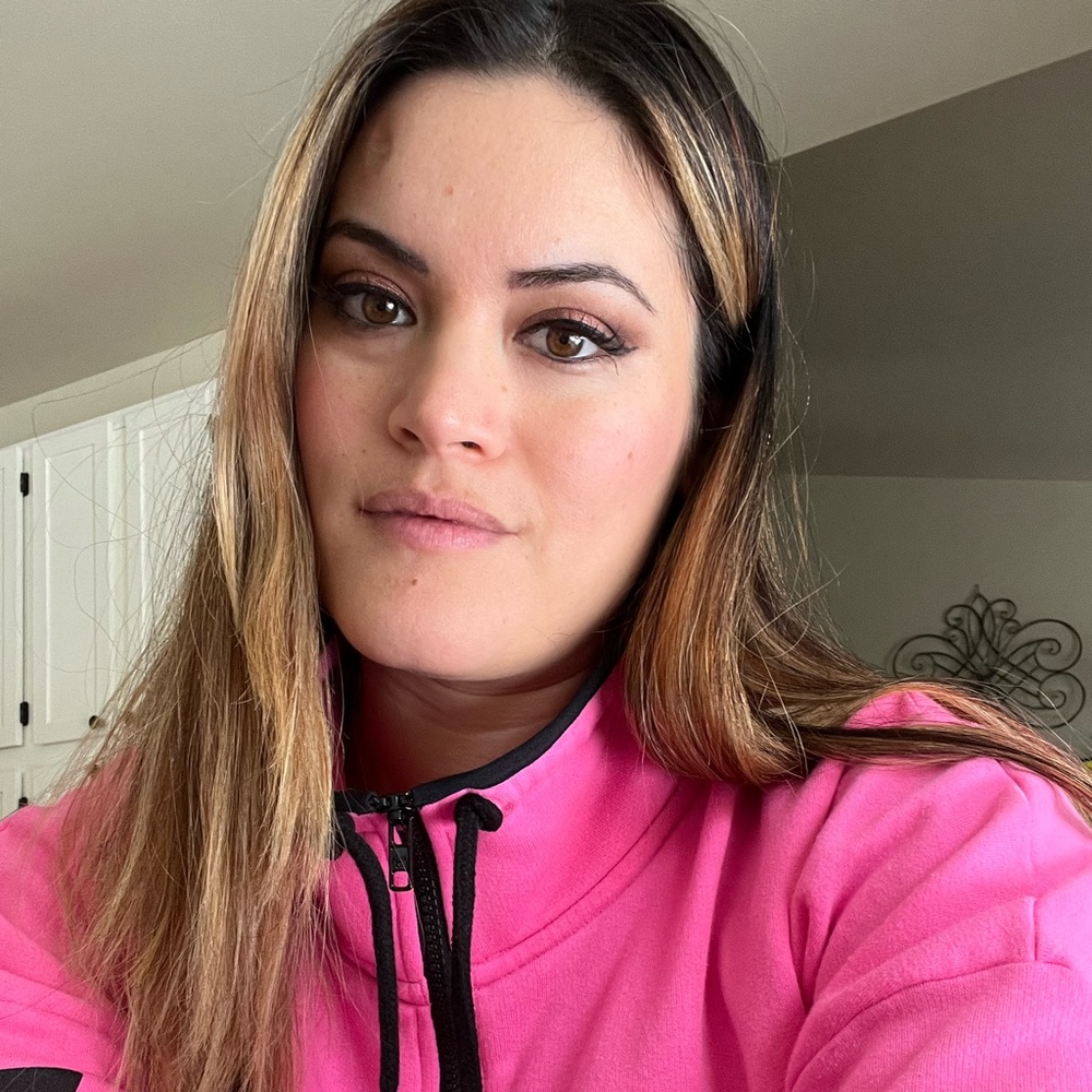 Meet your Posher, Samantha